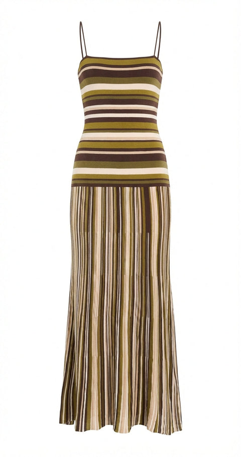 Essenia Dress