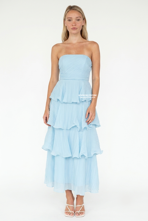 Elegant Strapless Tiered Dress