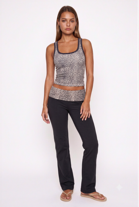 Two-Piece Contrast Leopard Waistband Lounge Set